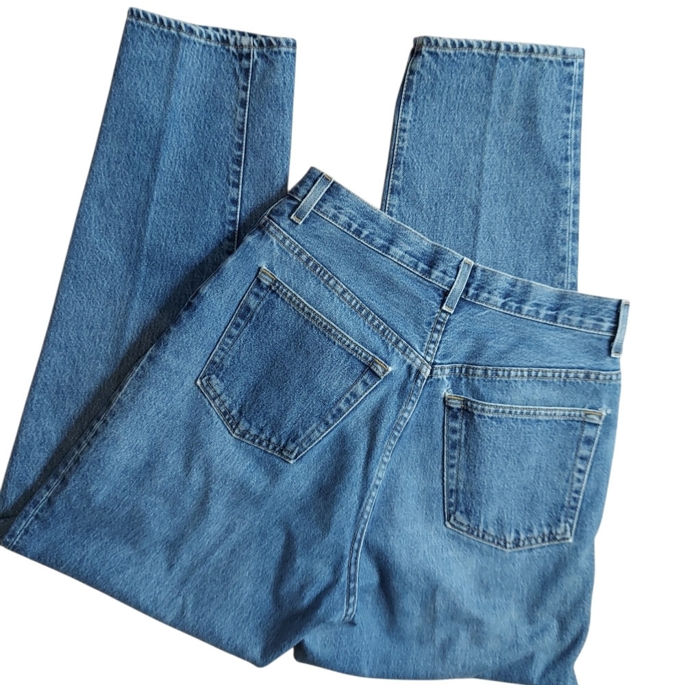 GAP Reverse Fit High Waisted Tapered Leg Mom Jean - Picture 4 of 7